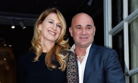 La réponse en 12 mots d&rsquo;André Agassi à son épouse Steffi Graf alors qu&rsquo;elle annonce des nouvelles majeures sur sa carrière révélées