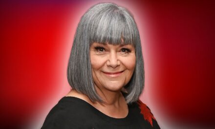 Exclusif : Dawn French révèle pourquoi elle en a presque fini avec les sitcoms
