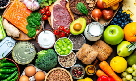 Nutrition pendant la ménopause : les 10 principaux aliments dont les femmes devraient manger davantage, mais ne le font généralement pas