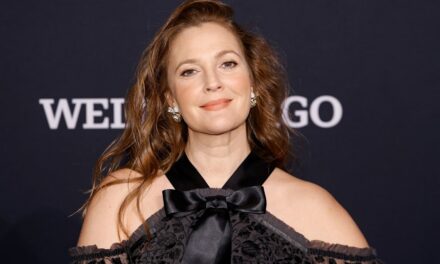 Drew Barrymore partage un message de défi à l&rsquo;occasion de ses 51 ans : « Je ne peux pas vivre comme ça »