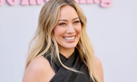 Rencontrez la sœur actrice moins connue d&rsquo;Hilary Duff, séparée de la star de Lizzie McGuire depuis 6 ans