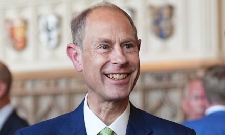 Royal Family LIVE – Visite royale du prince Edward et plus encore