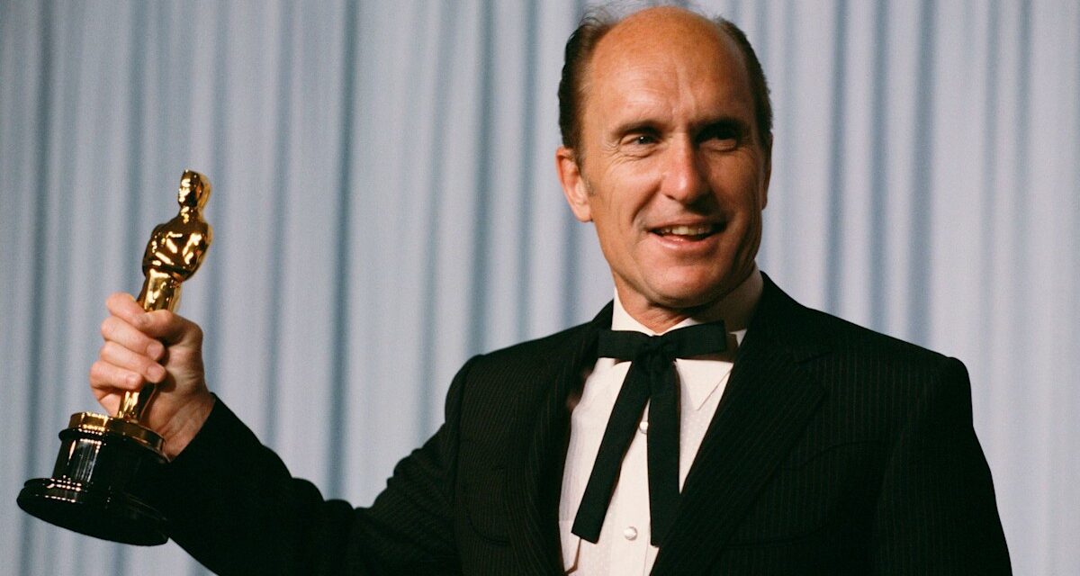 Robert Duvall décède « paisiblement chez lui » à l&rsquo;âge de 95 ans alors que sa famille publie une déclaration émouvante