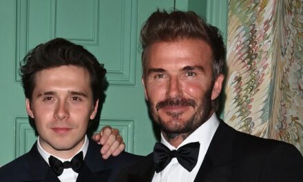Brooklyn Beckham retire son tatouage en hommage à son père David au milieu d&rsquo;une amère querelle de famille