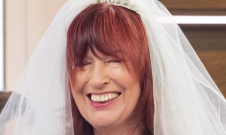 Janet Street-Porter de Loose Women partage les détails de son cinquième mariage avec son partenaire depuis 26 ans