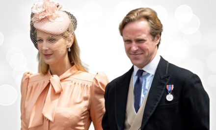 En souvenir du mari « bien-aimé » de Lady Gabriella Kingston, Thomas Kingston, 2 ans après son décès, qui a été un « grand choc pour toute la famille »