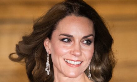 Kate Middleton est la fille Gucci ultime dans des tenues GG « flamboyantes »