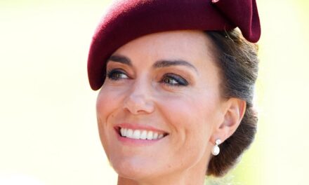 Comment Kate Middleton réinvente la mode « vieille dame » en 2026