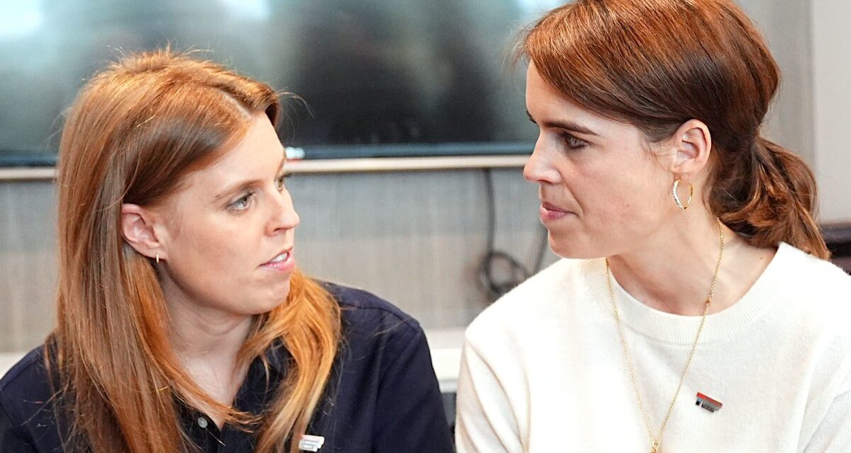 Exclusif : les princesses Béatrice et Eugénie n&rsquo;ont « pas abandonné » leur père Andrew Mountbatten-Windsor malgré une dynamique familiale « tendue »