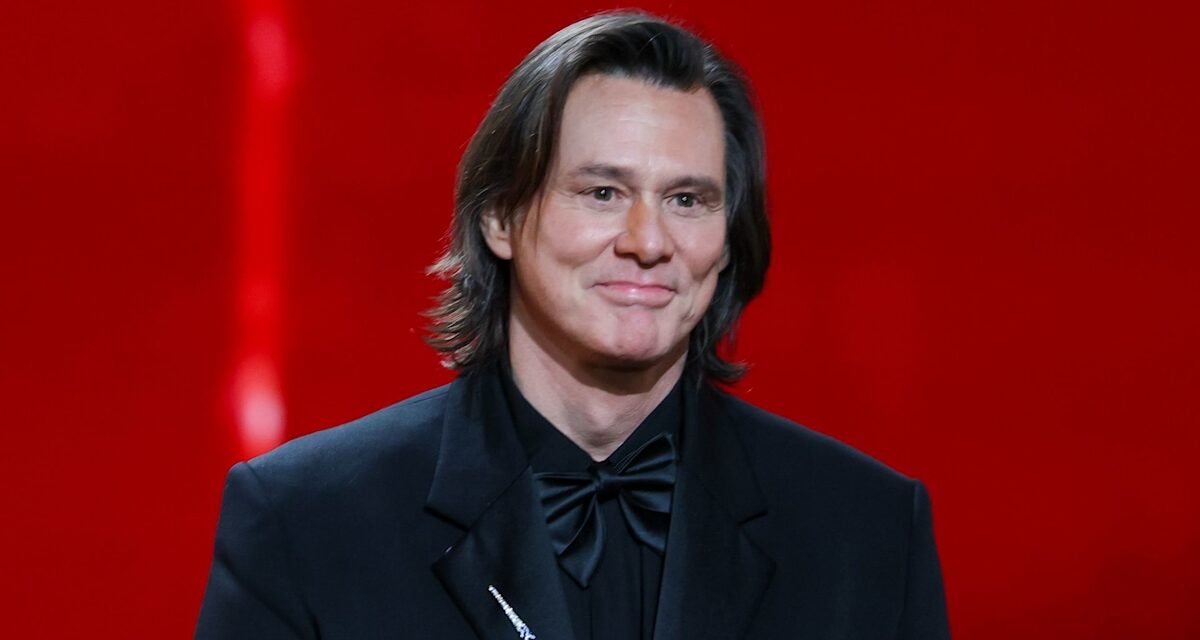 Rencontrez la superbe petite amie de Jim Carrey avec qui il a finalement rendu public après une longue histoire d&rsquo;amour secrète