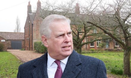 La vie luxueuse d&rsquo;Andrew Mountbatten-Windsor en exil – y compris 5 avantages royaux auxquels il refuse de renoncer