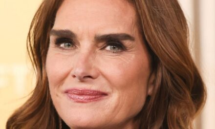 La périménopause sabote-t-elle vos sourcils ?