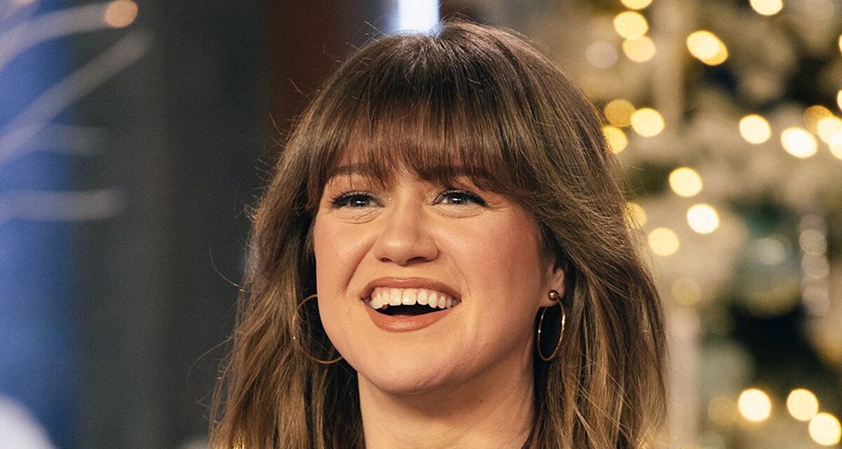 Kelly Clarkson révèle un remplacement inattendu après avoir annoncé son départ du talk-show à succès
