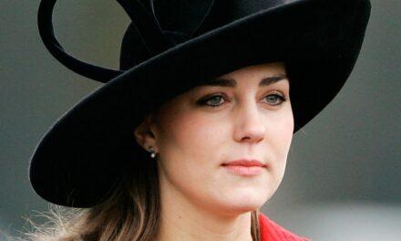 La réputation de « giroflée » de Kate Middleton dès les premiers jours de sa relation avec le prince William annulée