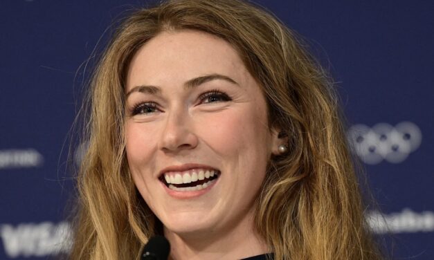 Rencontrez la skieuse olympique Mikaela Shiffrin, qui a remporté plus de titres que tout autre skieur de l&rsquo;histoire