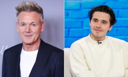 Gordon Ramsay exhorte Brooklyn Beckham à « se rappeler d&rsquo;où il vient » et révèle la colère de sa mère Victoria 24h/24 et 7j/7 au milieu d&rsquo;une querelle en cours