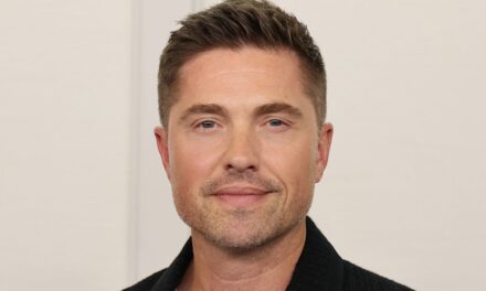 Exclusif : Eric Winter parle d&rsquo;une carrière passionnante loin de The Rookie – avec le plein soutien de ses co-stars