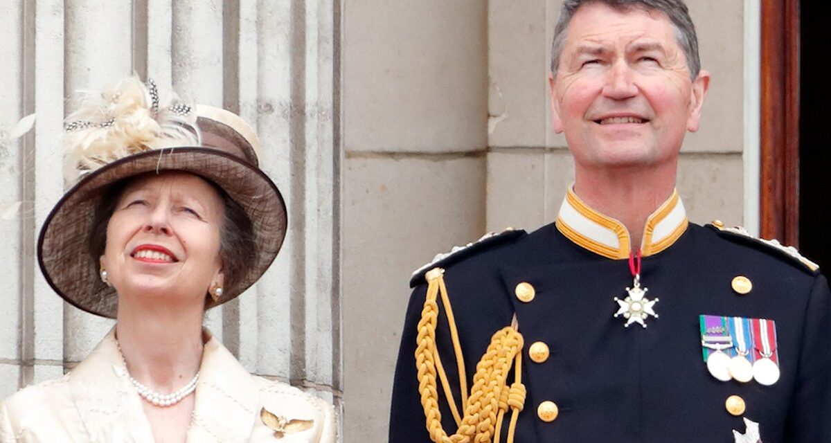 Famille royale EN DIRECT : la princesse Anne marquera tranquillement la fête de famille et plus encore