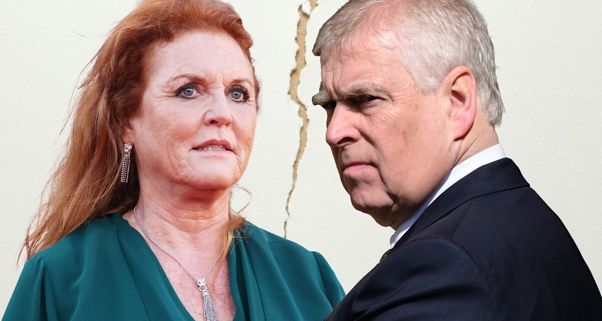 La relation complexe entre Andrew Mountbatten-Windsor et Sarah Ferguson : leurs conditions de vie, leur divorce royal et bien plus encore