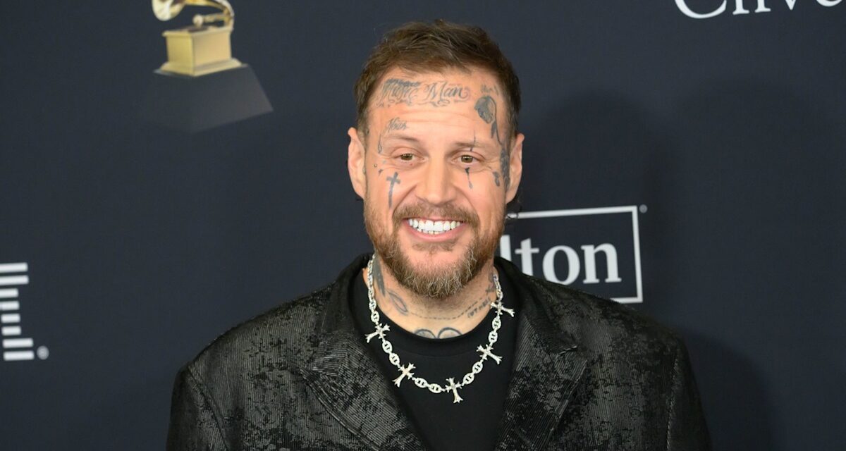 Jelly Roll présente sa plus grande transformation en matière de perte de poids à ce jour lors de sa dernière sortie