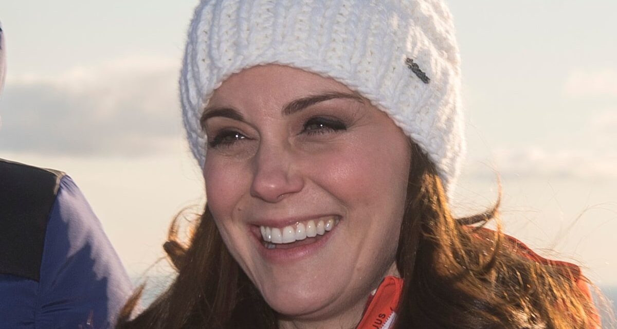 Kate Middleton était une lapine de ski élégante dans une combinaison de neige digne des Jeux olympiques d&rsquo;hiver