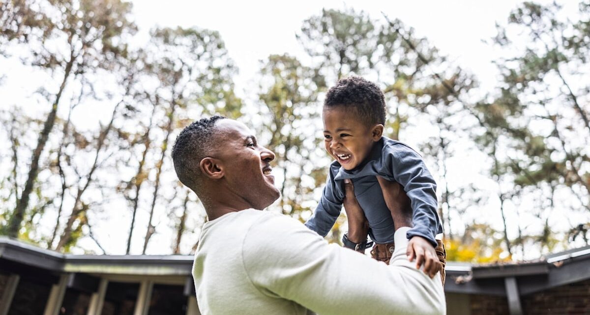 Pourquoi la disponibilité émotionnelle de vos parents peut avoir un impact sur votre santé physique des années plus tard