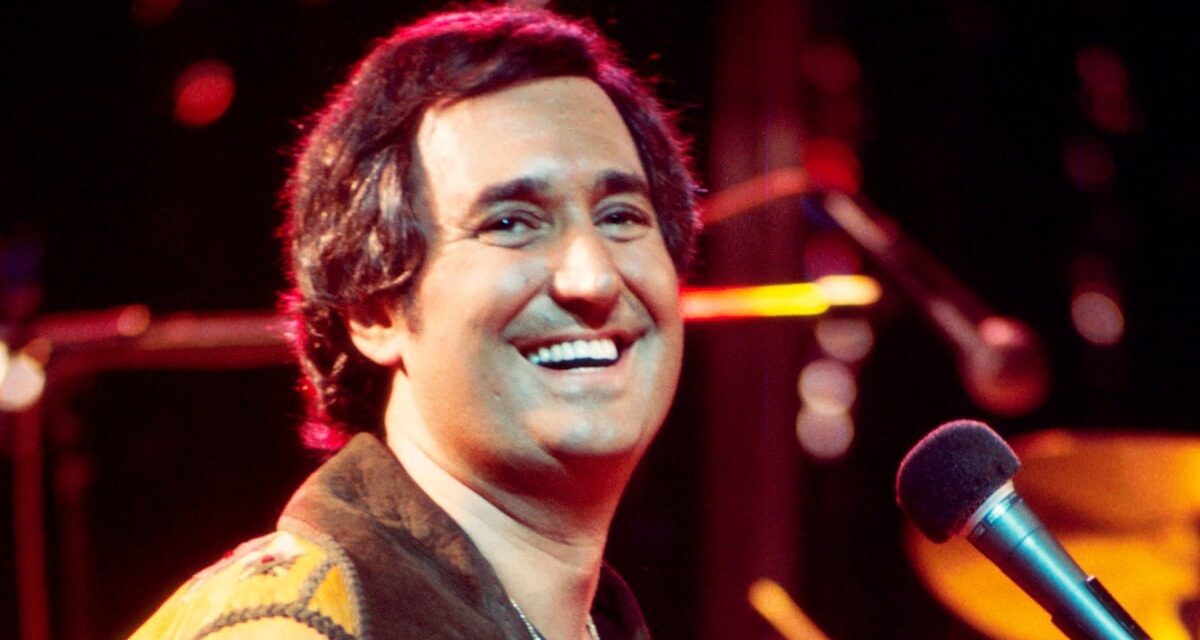 L&rsquo;énorme valeur nette de Neil Sedaka, il a laissé sa femme et ses enfants après sa mort à 86 ans