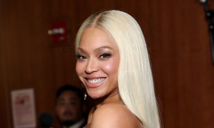 Beyoncé partage un aperçu de l&rsquo;expérience VIP extravagante de Blue Ivy et Rumi lors de la journée du Super Bowl