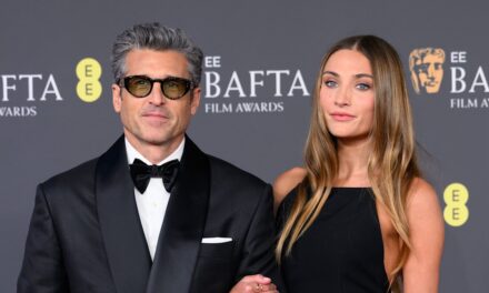La superbe fille de Patrick Dempsey vole la vedette lors d&rsquo;une apparition sur le tapis rouge avec son célèbre père
