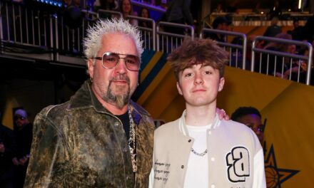 Guy Fieri révèle le « dévouement » de son plus jeune fils pour l&rsquo;avenir : « C&rsquo;est ce qu&rsquo;il veut faire »