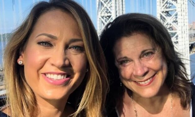 La maman révolutionnaire de Ginger Zee de GMA fait sensation alors qu&rsquo;elle obtient son diplôme de médecin à 72 ans
