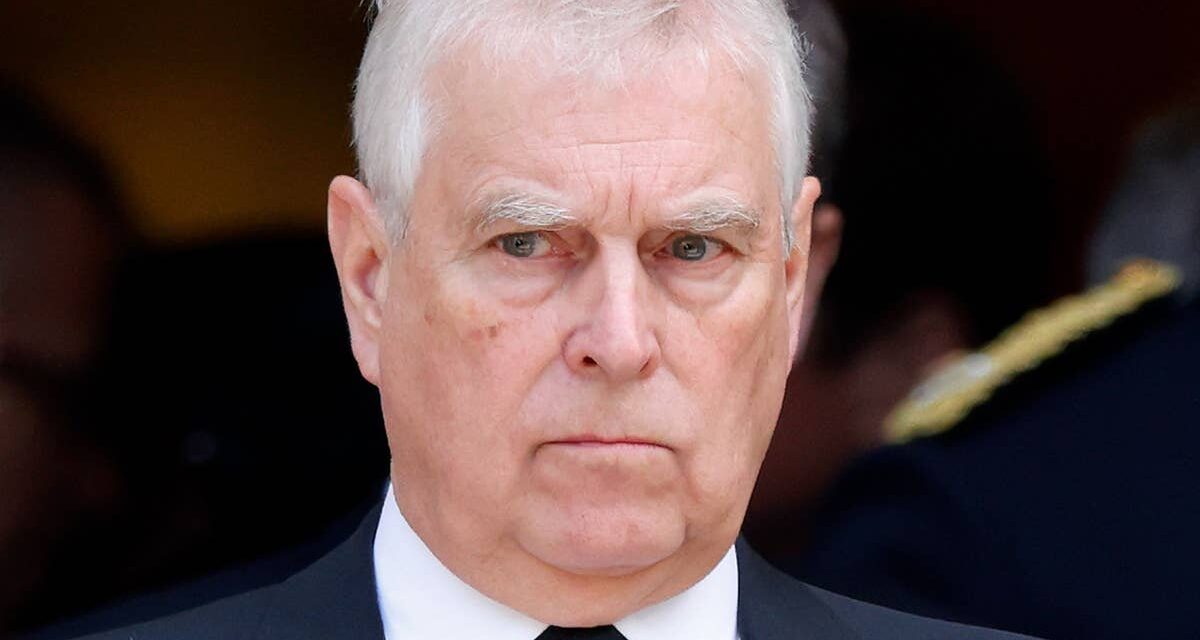 Les débuts de SNL UK laissent les téléspectateurs grincer des dents face à la blague brutale d&rsquo;Andrew-Mountbatten-Windsor