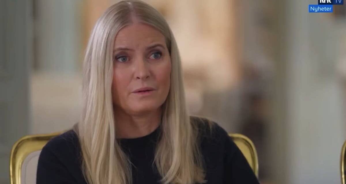 L&rsquo;interview en larmes d&rsquo;Epstein de la princesse héritière Mette-Marit comparée à l&rsquo;apparition catastrophique d&rsquo;Andrew Mountbatten-Windsor à Newsnight – exclusif