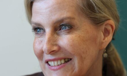 La duchesse Sophie révèle ce que c&rsquo;est vraiment d&rsquo;être dans la famille royale dans une rare interview
