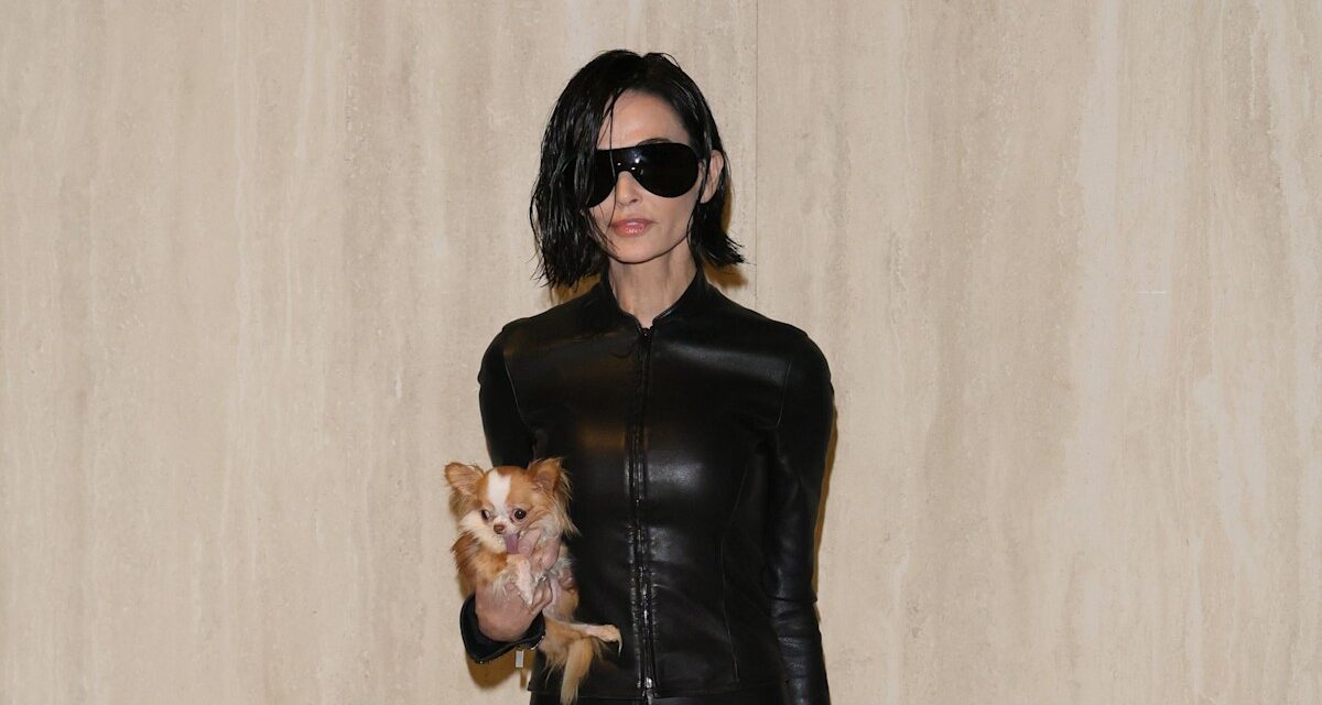 Demi Moore révèle la raison derrière la coupe de cheveux virale au carré