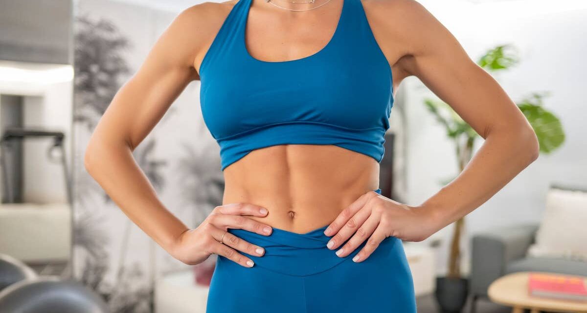10 exercices cardio faciles à domicile pour éliminer les graisses sans abonnement à une salle de sport