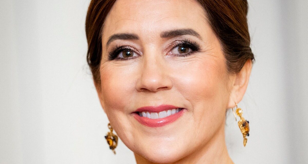 Les bijoux « interdits » de la reine Mary qu&rsquo;elle ne peut pas rapporter en Australie