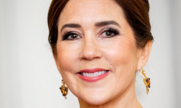 Les bijoux « interdits » de la reine Mary qu&rsquo;elle ne peut pas rapporter en Australie