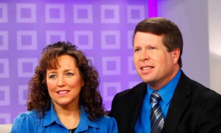 Jim Bob Duggar et Michelle Duggar brisent le silence sur l&rsquo;arrestation pour pédophilie de leur fils Joseph Duggar – lire la déclaration