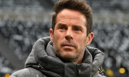 Jamie Redknapp est la copie conforme de papa Harry sur une photo d&rsquo;anniversaire vintage des années 80