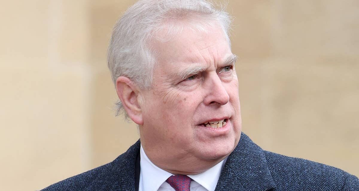 Andrew Mountbatten-Windsor installe une maison mobile sur le terrain du Norfolk pour le personnel 24 heures sur 24