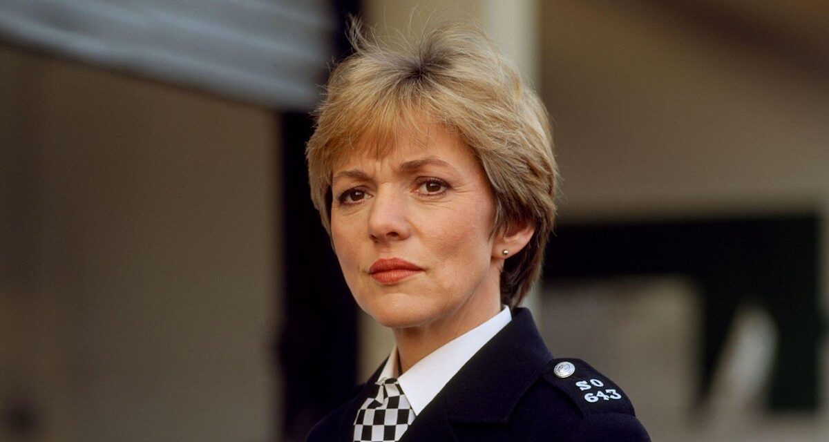 Rencontrez la fille incroyablement célèbre de la star de The Bill, Trudie Goodwin