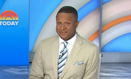 Craig Melvin d&rsquo;aujourd&rsquo;hui suscite une réaction en avouant honnêtement qu&rsquo;il est un enfant « tardif »