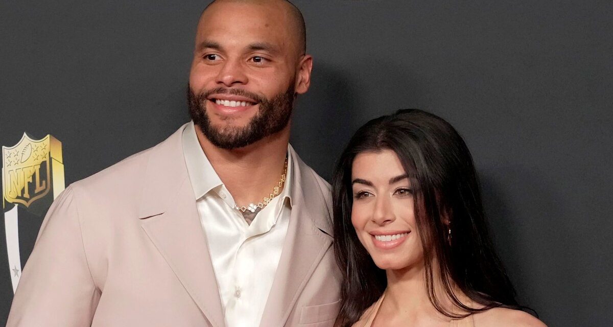 L&rsquo;ex-fiancé de la star de la NFL, Dak Prescott, remet les pendules à l&rsquo;heure après avoir annulé son mariage