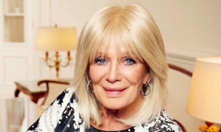 Linda Evans, 83 ans, de Dynasty, aborde la « querelle » de Joan Collins : « Nous n&rsquo;avons jamais eu de combat personnellement » – exclusif