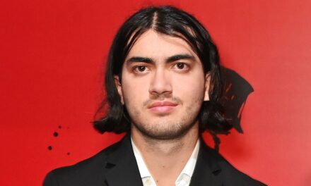 Bigi Jackson fait une rare apparition lors d&rsquo;une sortie inattendue