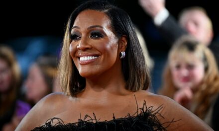 Alison Hammond révèle une perte de poids spectaculaire de 11 pierres en un clin d&rsquo;œil glamour