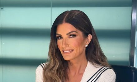 Karren Brady, 56 ans, dévoile une incroyable transformation après une perte de poids spectaculaire