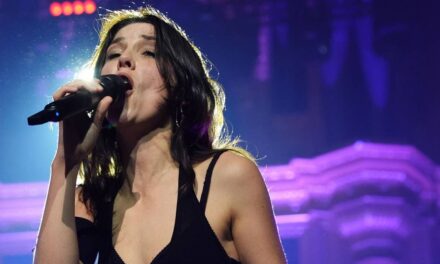 Wolf Alice embrasse son côté le plus doux lors d&rsquo;un concert émouvant pour Teenage Cancer Trust au Royal Albert Hall