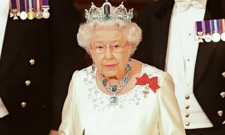 La règle stricte de la défunte reine consistant à éviter les « erreurs » lors des banquets d’État